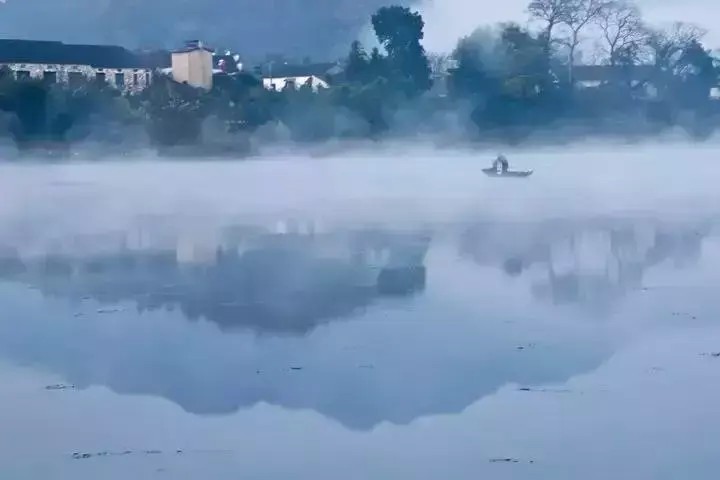 星空森林温泉深藏在诗画山水间连老外艺术家都不远千里跑来体验